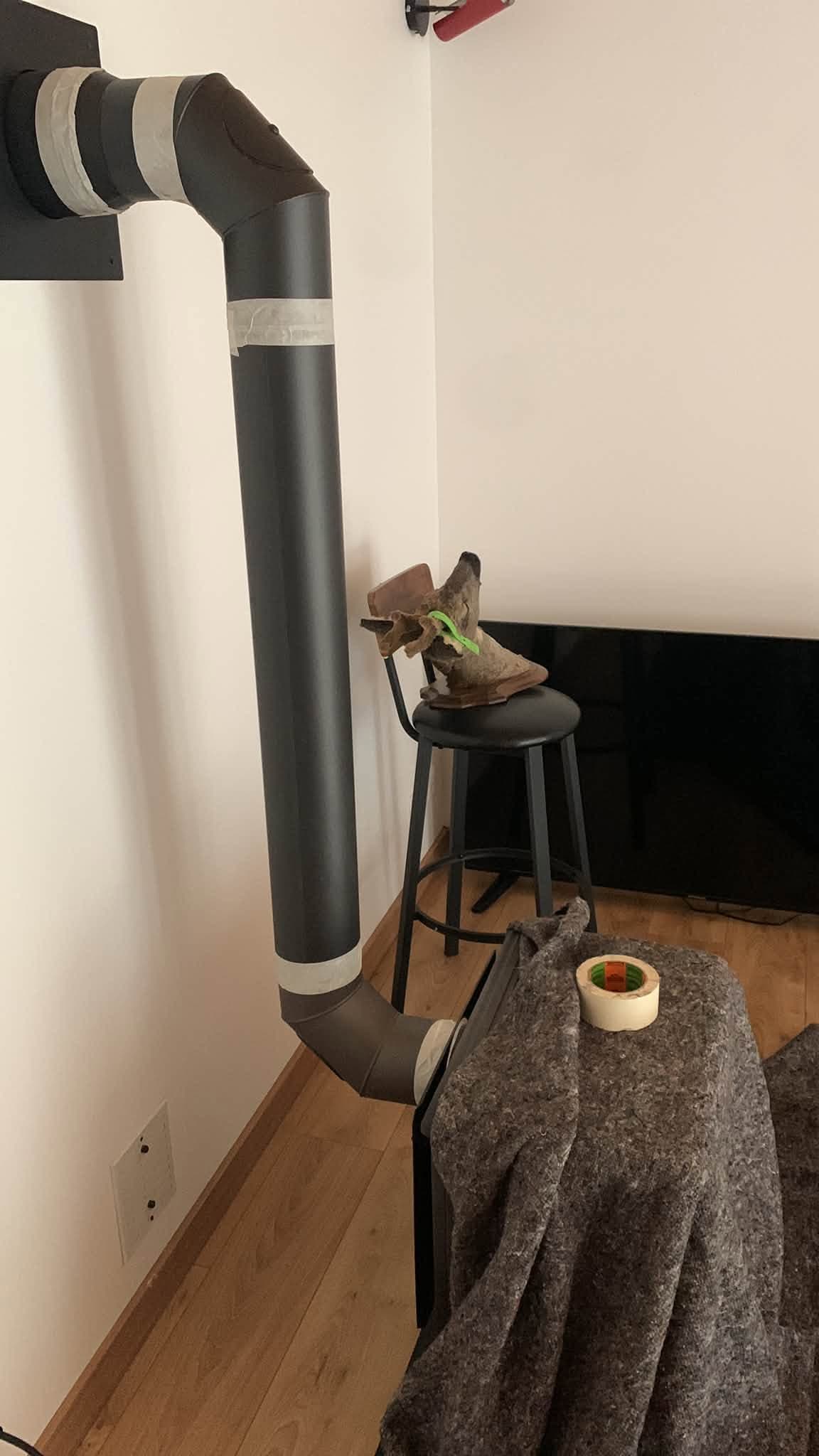 Conduit de poêle à bois avant ramonage